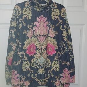 Floral Patterned Turtleneck Top